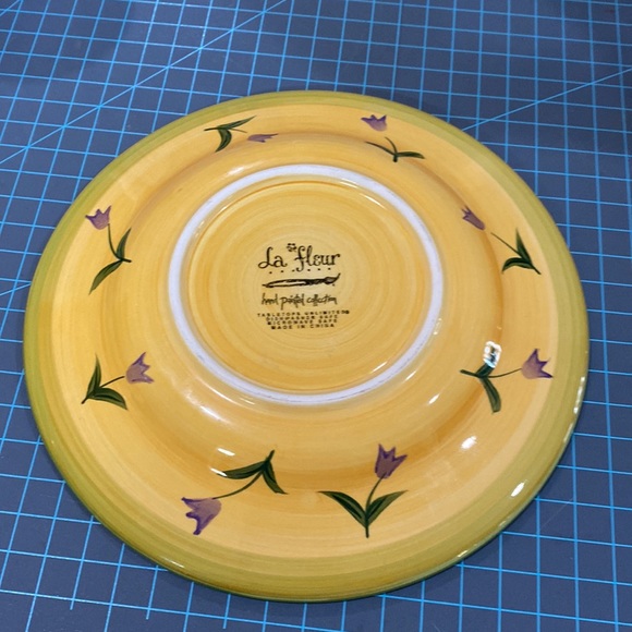 La Fleur Salad Plate - Picture 4 of 7
